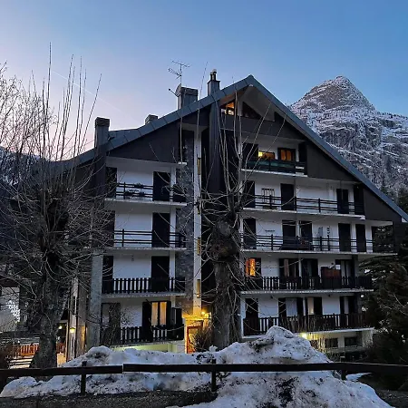 Сasa de vacaciones Incantevole In Centro A Courmayeur